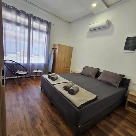 B Nea Karvali
