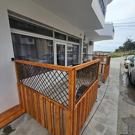 Apartment B Nea Karvali