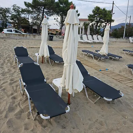 B Apartamento Nea Karvali